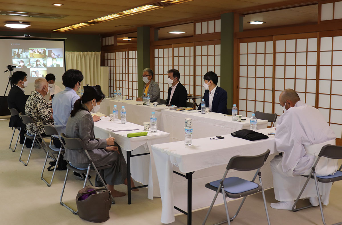 むつみ会神幸殿で開催された第227回JLC会議の様子