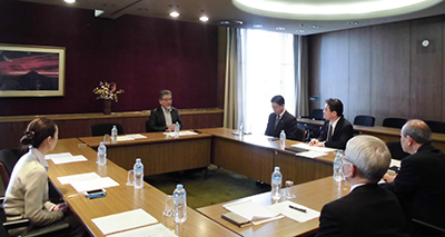 WCRP核兵器禁止条約タスクフォース会議をリードする三宅善信代表 WCRP核兵器禁止条約タスクフォース会議をリードする三宅善信代表