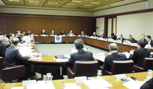 WCRP日本委員会の理事会に出席する三宅善信代表