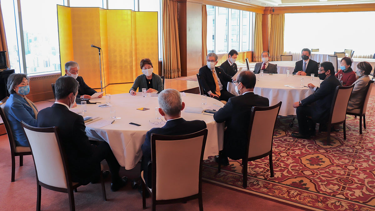 帝国ホテル大阪において開催された関西国連協会70周年運営委員会の様子