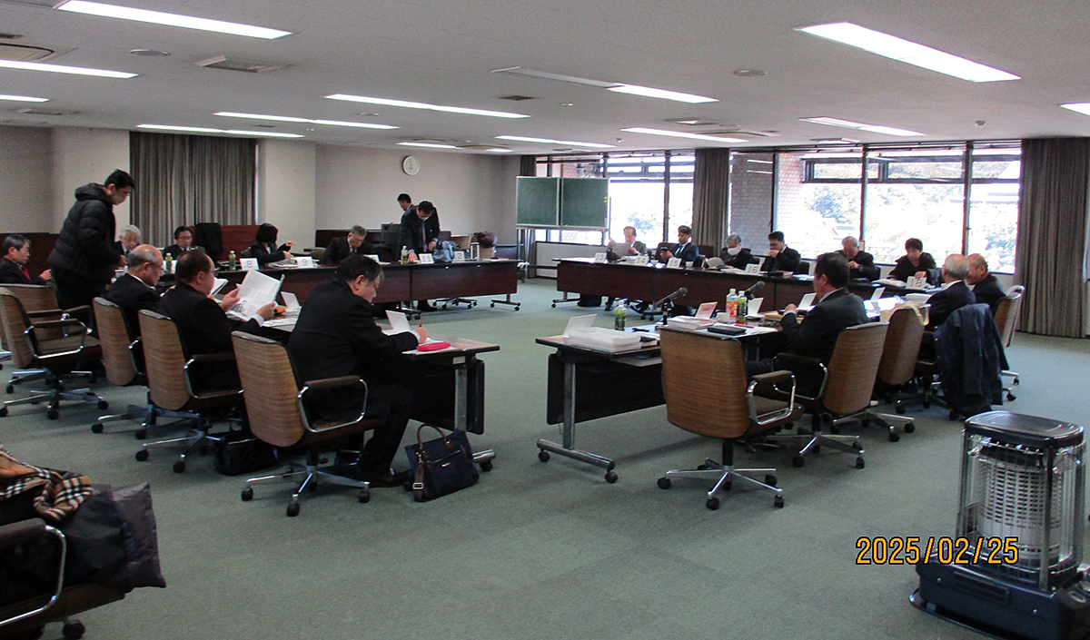 通常教団会とは異なり、自主運営で自由な雰囲気の合同部会